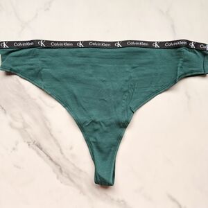 NWOT CALVIN KLEIN 1996 COTTON STRETCH MODERN THONG PANTY IN EMERALD GREEN SZ L/X